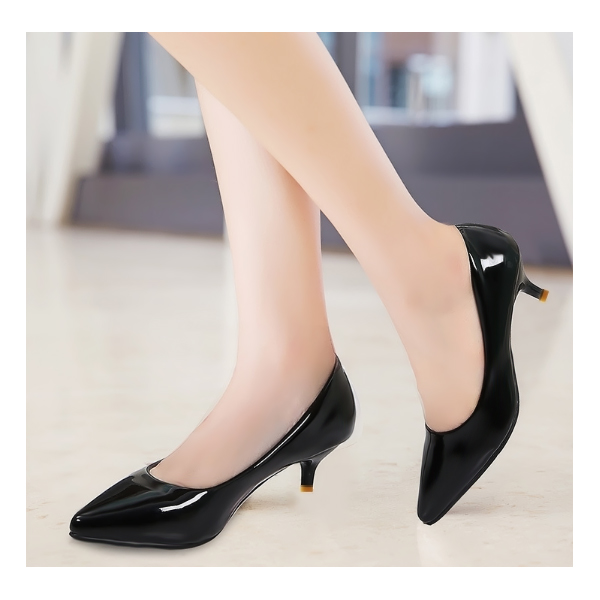 Giày cao gót mũi nhọn 3cm size 38 (Đen)