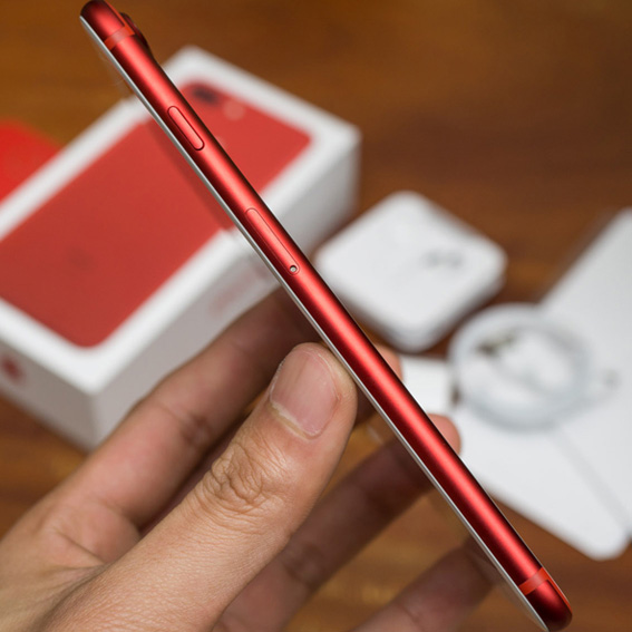 Apple iPhone 7 32GB Đỏ (99%, tặng miếng dán cường lực và ốp lưng)