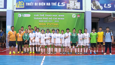 Nữ futsal quận 1 vô địch Giải Thể thao học sinh khối THPT TP HCM năm 2022