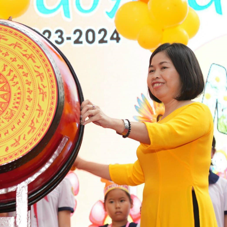 RỘN RÃ TIẾNG TRỐNG KHAI TRƯỜNG